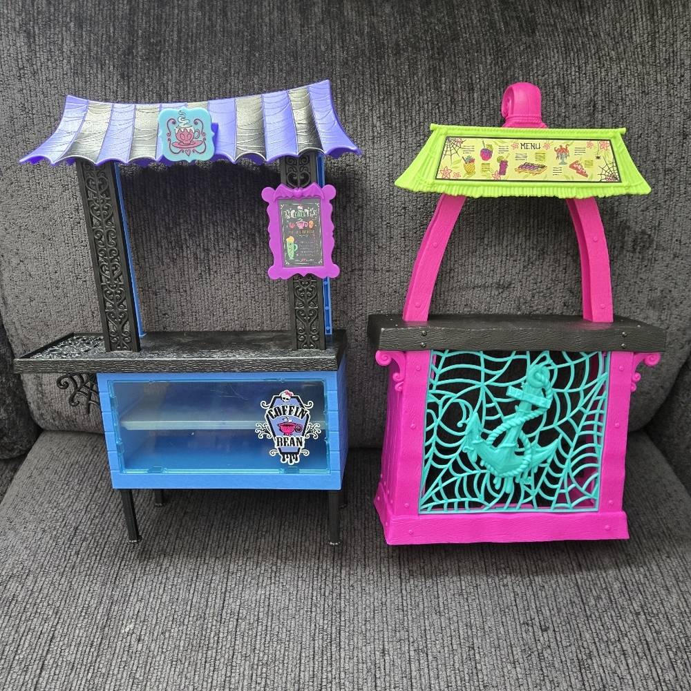 Monster High Scare-adise Island Snack Shack Stand & Coffin Bean Stand